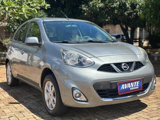 NISSAN MARCH 1.0 SV 12V FLEX 4P MANUAL NISSAN MARCH 1.0 SV 12V FLEX 4P MANUAL